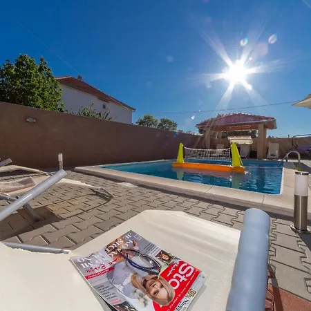 Apartmani Dada Biograd Na Moru Extérieur photo