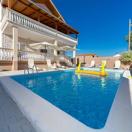 Apartmani Dada Biograd Na Moru Extérieur photo