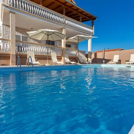 Apartmani Dada Biograd Na Moru Extérieur photo