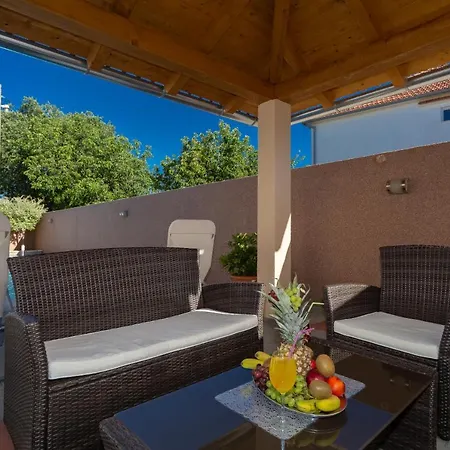 Apartmani Dada Biograd Na Moru Extérieur photo