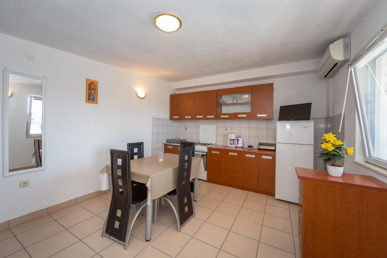 Apartment Dada